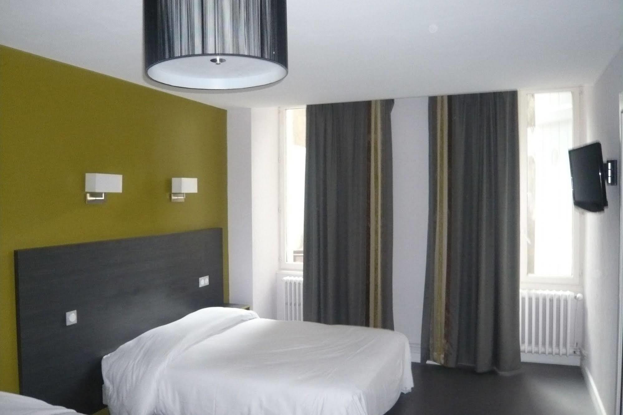 Hotel Quai De Saone Макон Екстер'єр фото